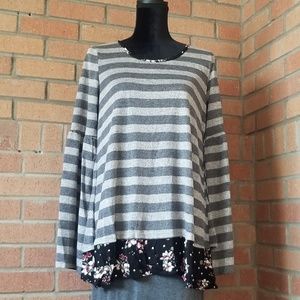 SUZANNE BETRO Stripe/floral Bell Sleeve top!  Size S